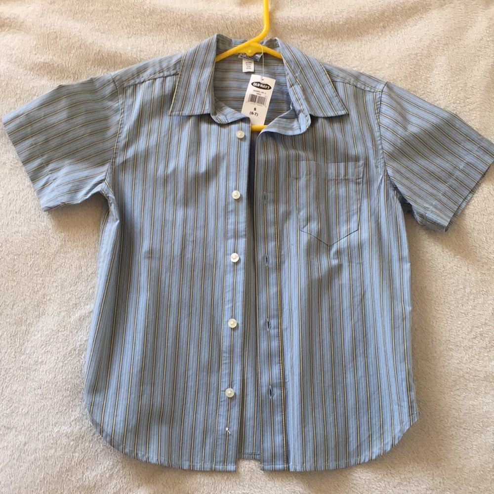 Old Navy boys short sleeve striped button up shirt